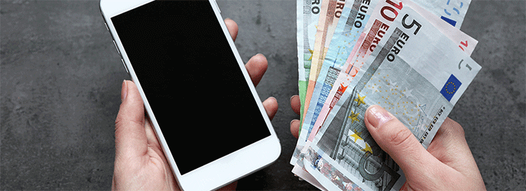 Puhelimella rahaa pelitilille